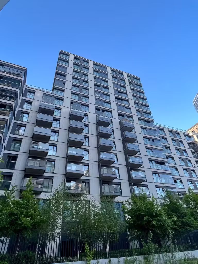 Elewacje wentylowane Warszawa – Miennica Residence, ul. Grzybowska